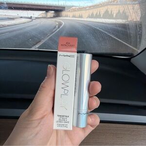 MAC Cosmetics Glow Play Lip Balm - Introvert